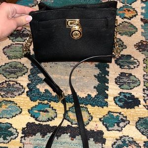 Black Steve Madden purse